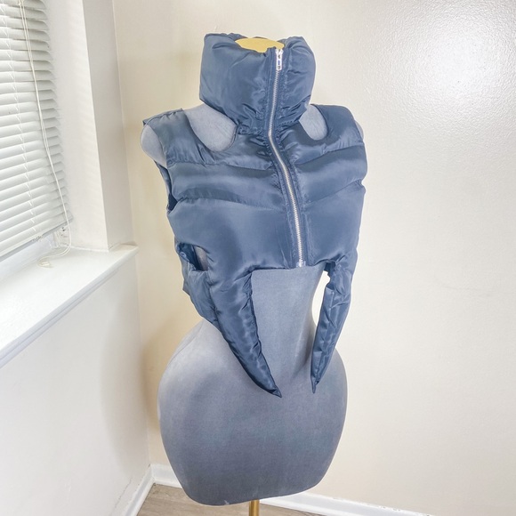 Black Crop Top women’s Vest - Picture 1 of 14